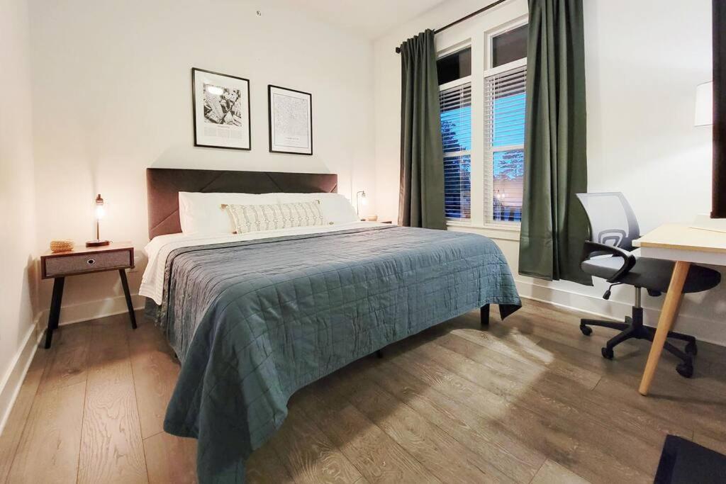 New Stylish Getaway- 5 Mil To Uptown/3 Smart Tvs! Apartamento Charlotte Exterior foto